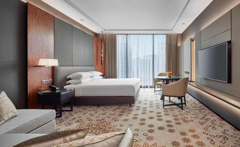 Hyatt Regency Bangkok Sukhumvit