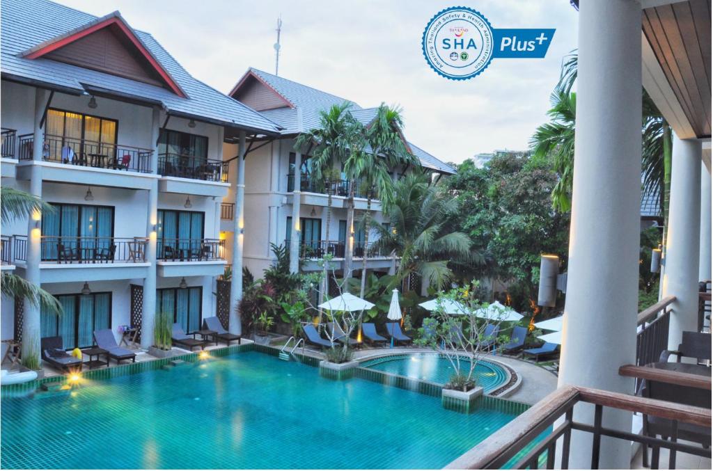 Navatara Phuket Resort - SHA Extra Plus