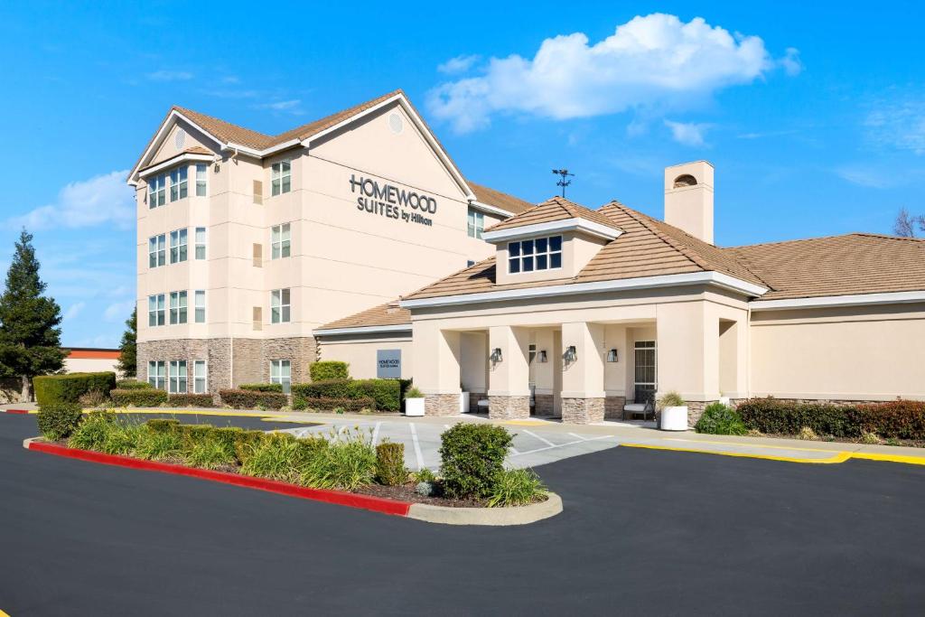 Homewood Suites by Hilton Sacramento/Roseville