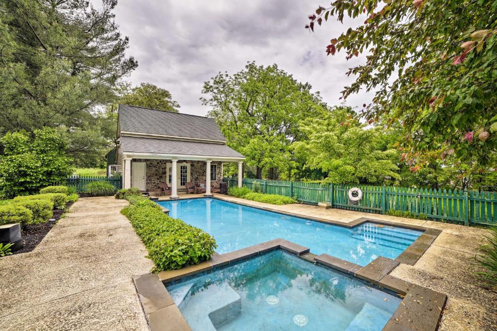 Historic Virginia Wine Country Villa with Pool, Yard