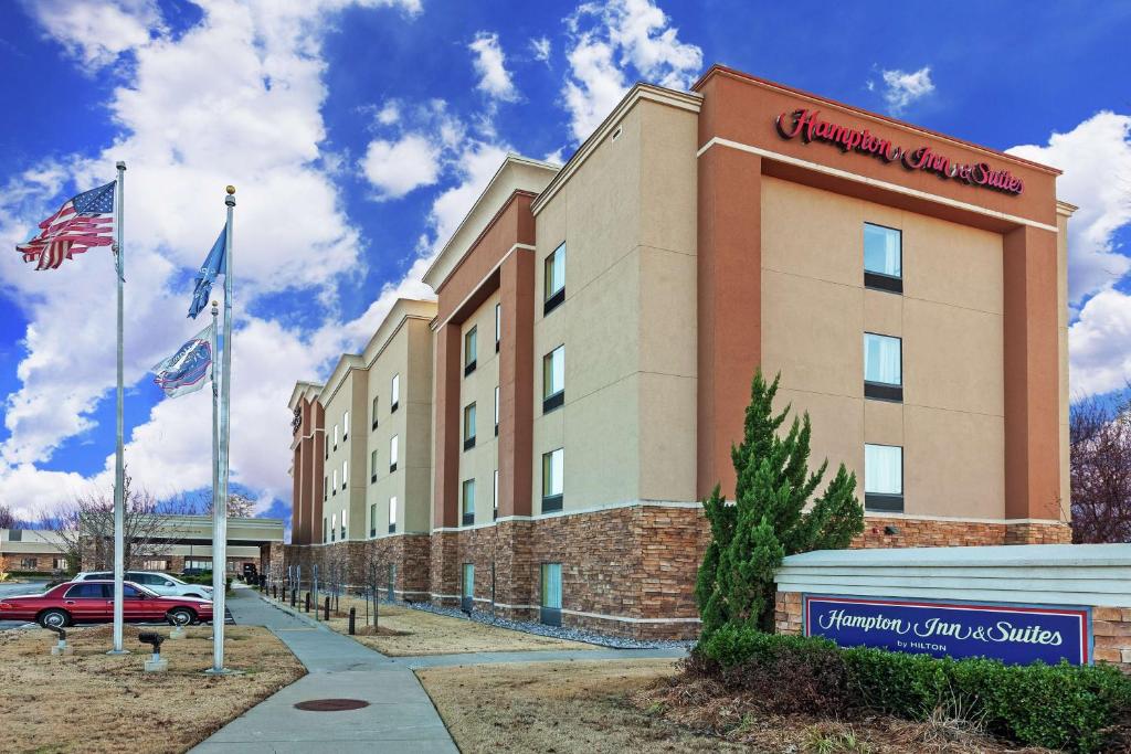 Hampton Inn & Suites Owasso