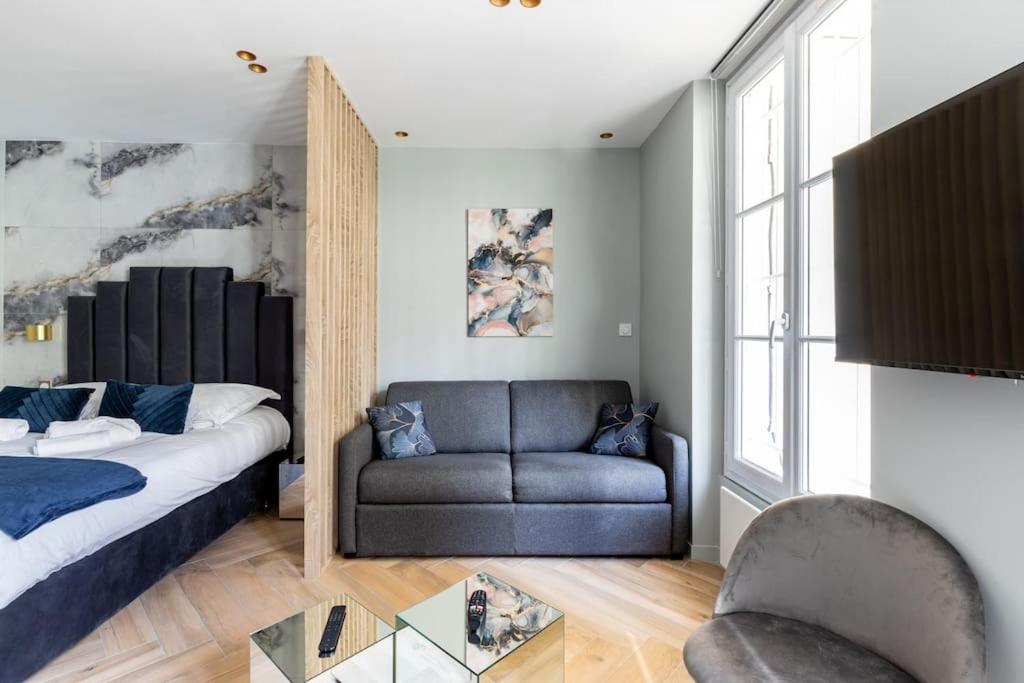 Neuilly/Paris :Magnifique appartement 4P