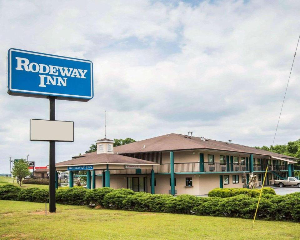 Rodeway Inn