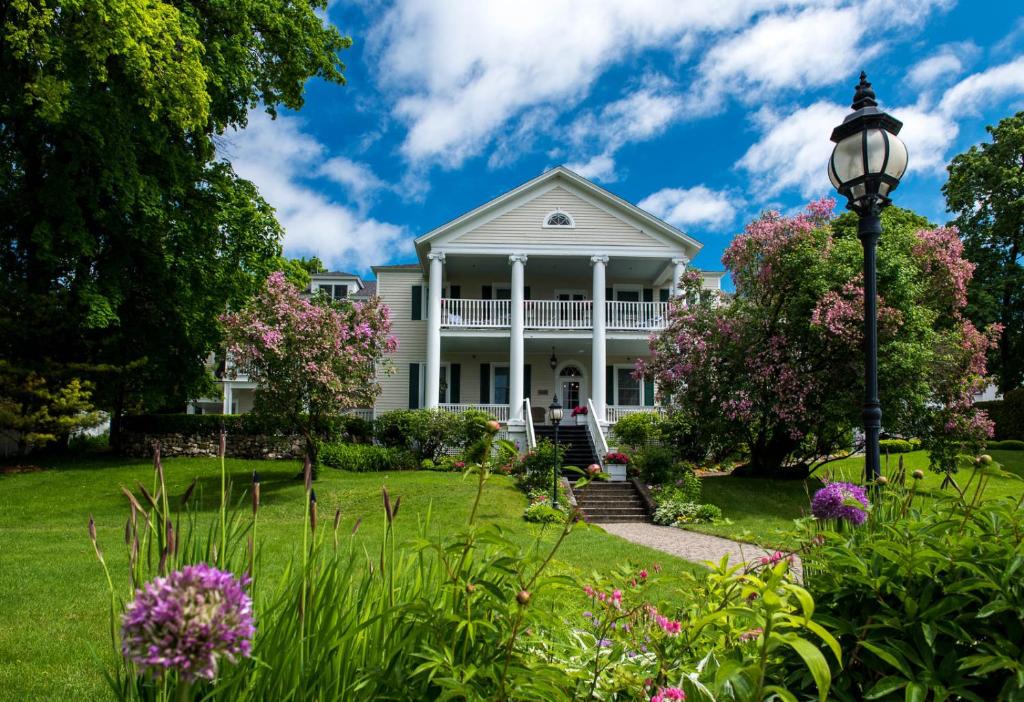 Harbour View Inn