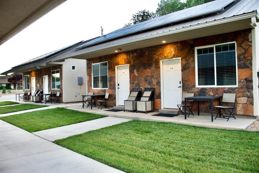 Bunkhouse 5B With Shady Porch